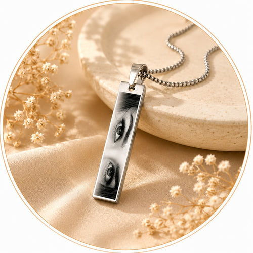 Encraving Eye Necklace